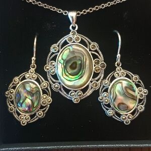 Mother Pearl Abalone necklace and earring set